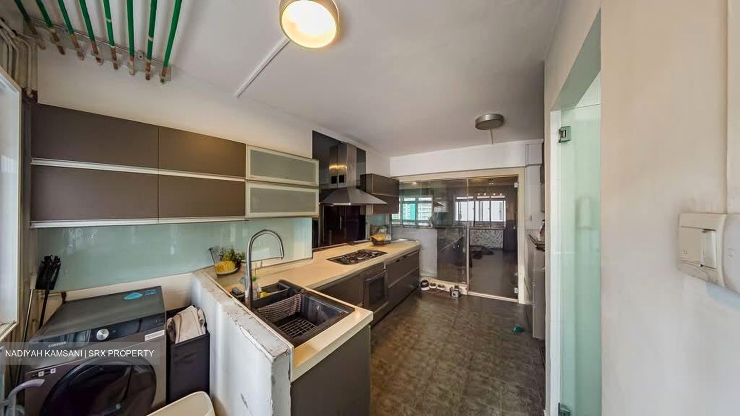 Blk 651 Pasir Ris Drive 10 (Pasir Ris), HDB Executive #554213901